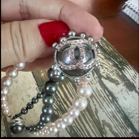 *AUTHENTIC* RARE Chanel Cruise 2002 Pink Crystal Double Pearl Strand Bracelet - Picture 7 of 15